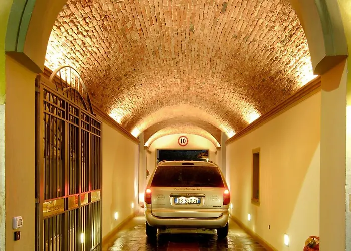 Hotel Bologna